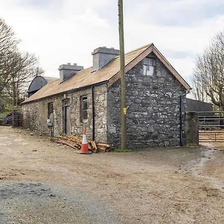 Lime Tree Foxford Ferienhaus *