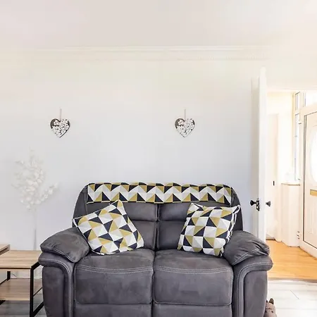 Lime Tree Foxford Ferienhaus